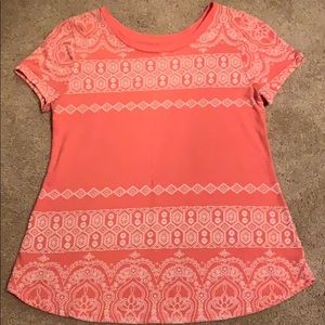 Size small pink shirt